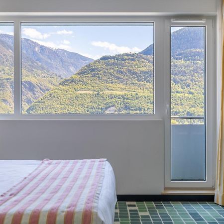 Nonanteneuf Appart Hotel Sierre - Contactless Check-In Bagian luar foto