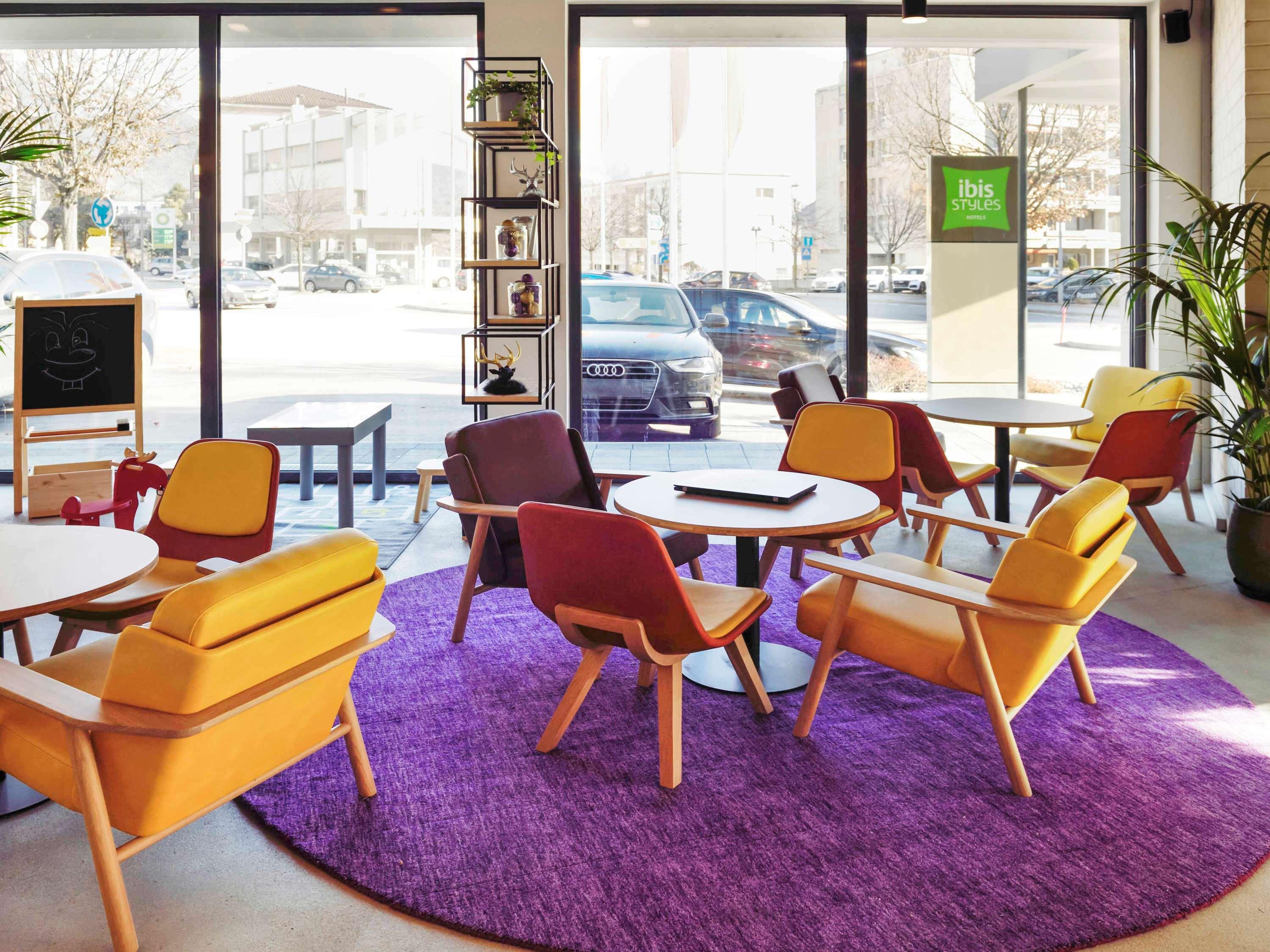 Nonanteneuf Appart Hotel Sierre - Contactless Check-In Bagian luar foto