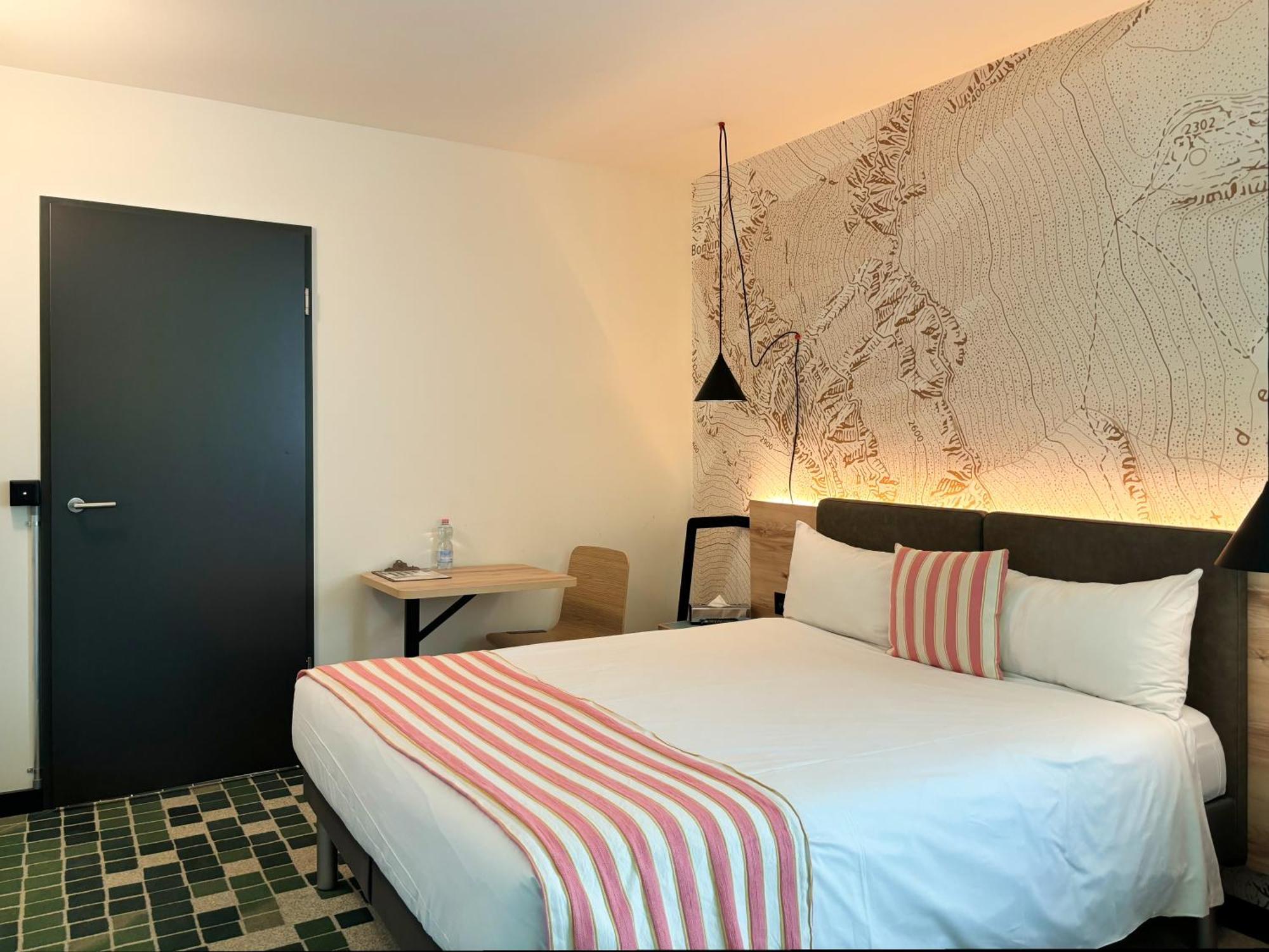 Nonanteneuf Appart Hotel Sierre - Contactless Check-In Bagian luar foto