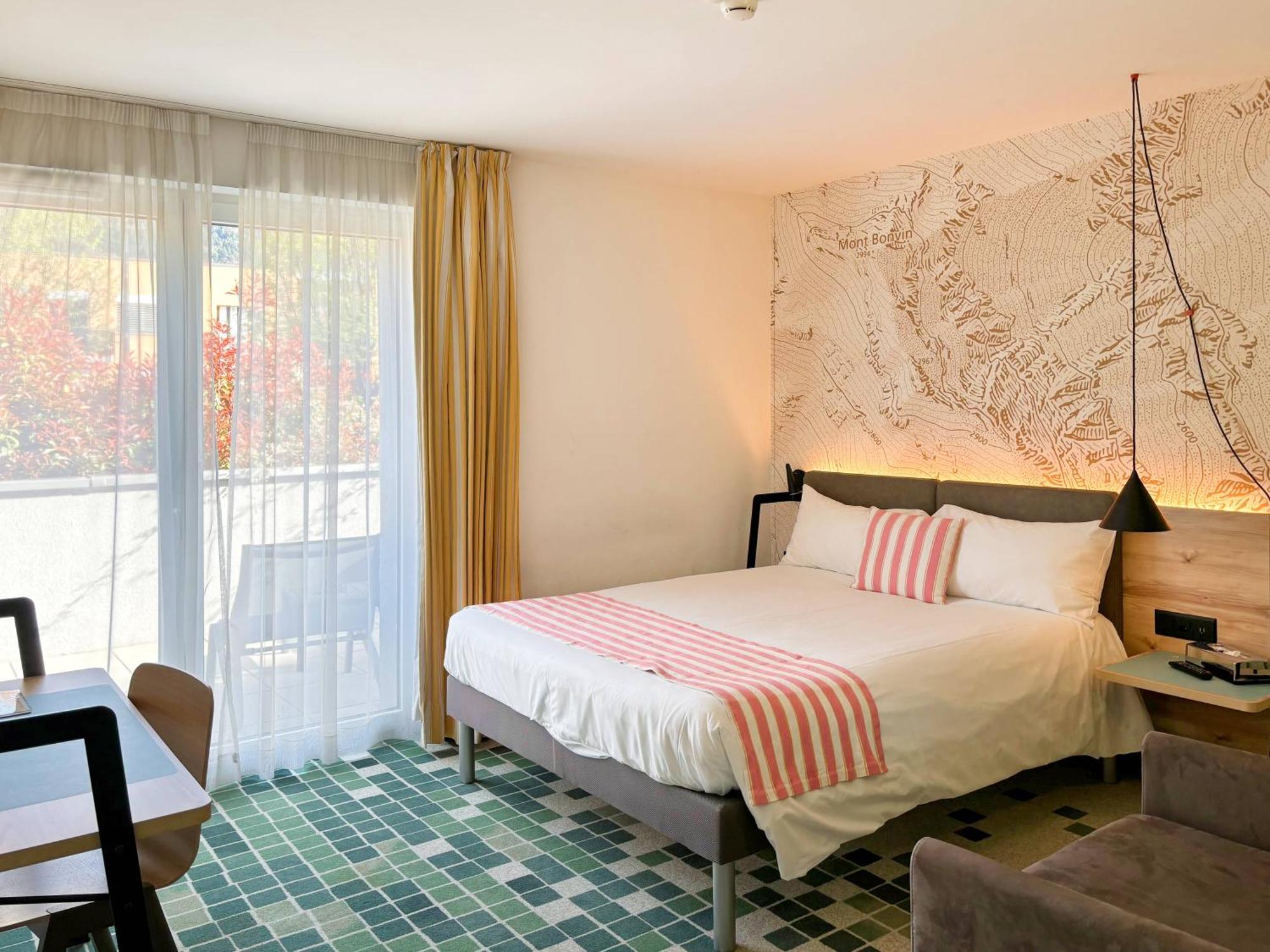 Nonanteneuf Appart Hotel Sierre - Contactless Check-In Bagian luar foto