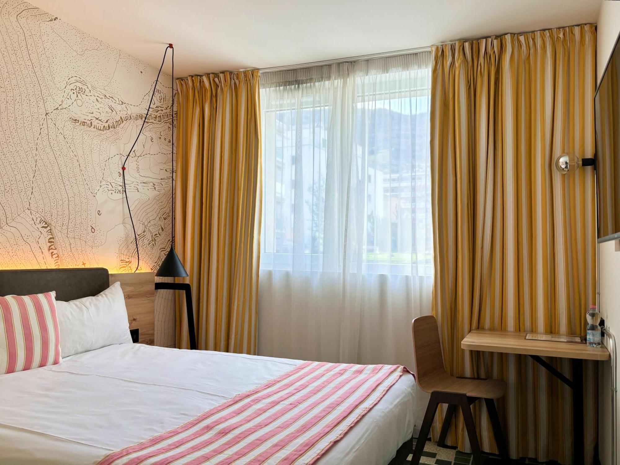 Nonanteneuf Appart Hotel Sierre - Contactless Check-In Bagian luar foto